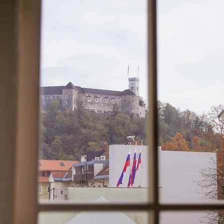 Apartman Suja Nuja *