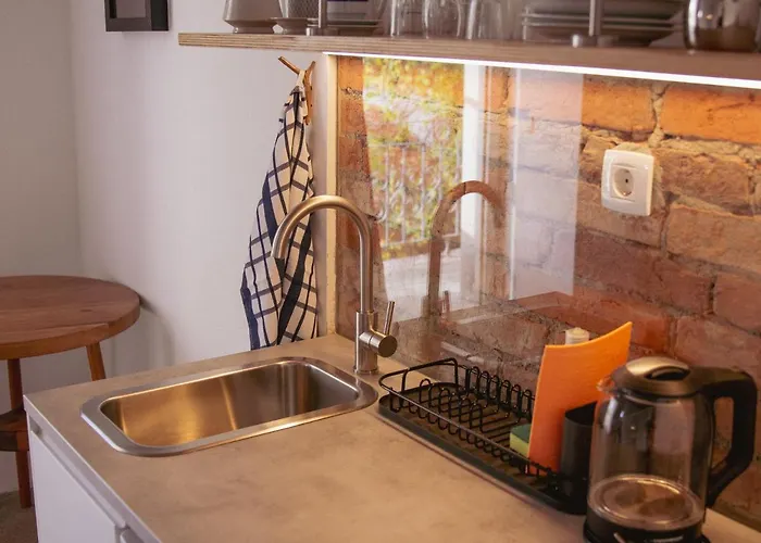 Suja Nuja דירה לובליאנה