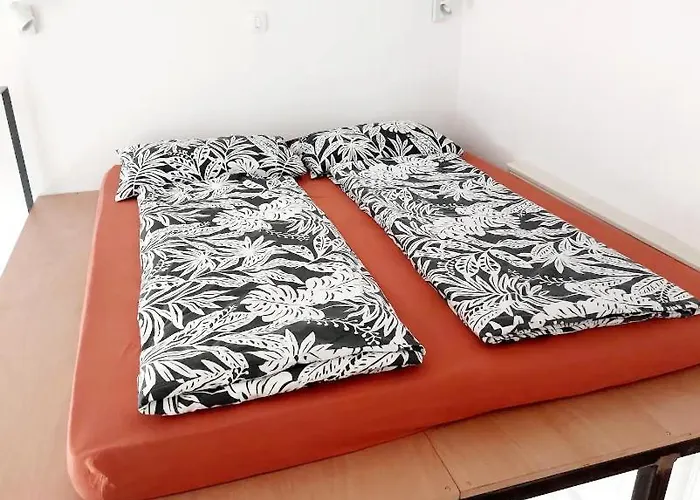 Suja Nuja דירה לובליאנה